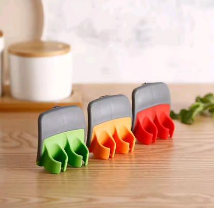 Multifunction stainless steel vegetable and fruit peeler with ergonomic handle